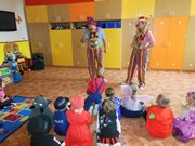 Karneval s Mirečkem a Leontýnkou